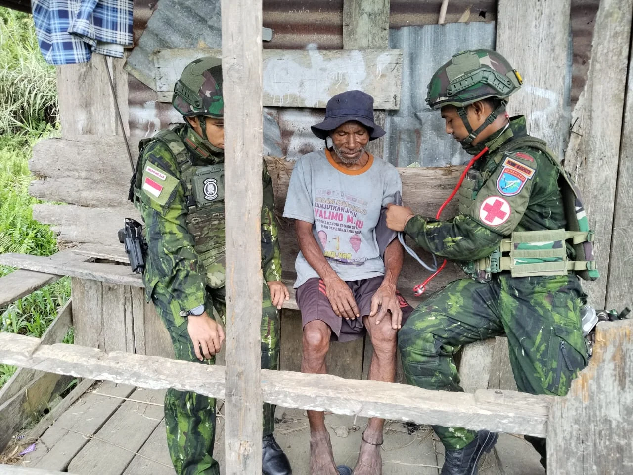 Sentuh Pelosok Papua Pegunungan, Satgas Yonif 645/GTY Layani Kesehatan Warga Benawa