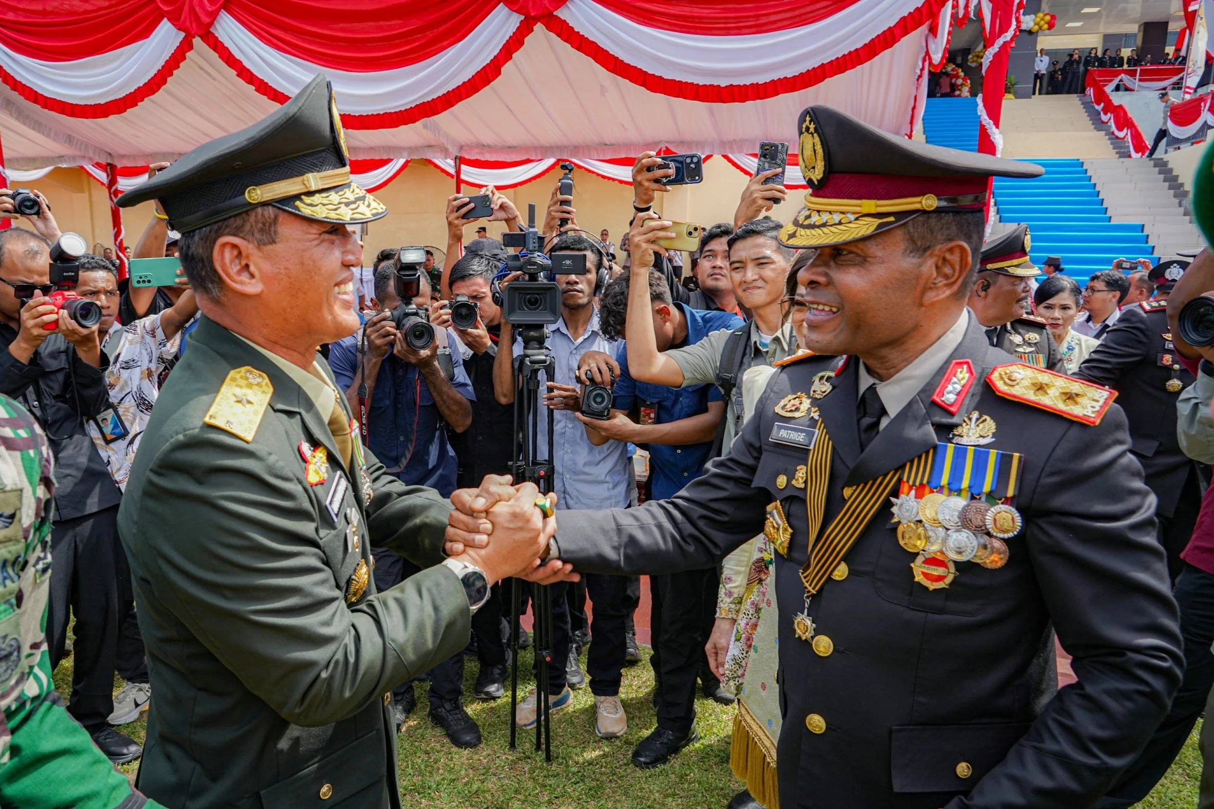 Kasdam XVII/Cenderawasih Hadiri HUT Bhayangkara ke-80, Tegaskan Sinergi TNI-Polri untuk Papua Aman dan Damai