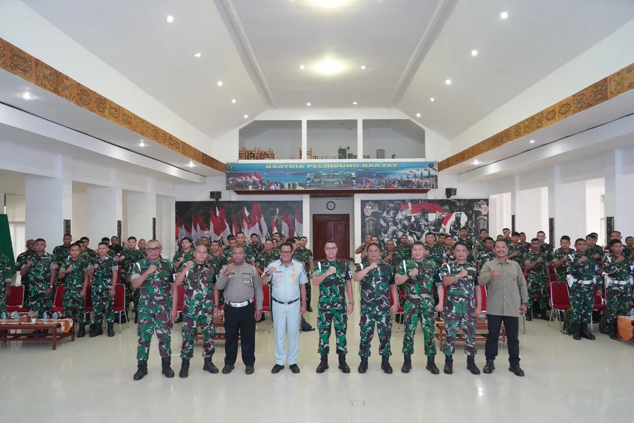 Pomdam XVII/Cenderawasih Perkuat Disiplin Prajurit Lewat Sosialisasi Safety Riding dan Safety Driving