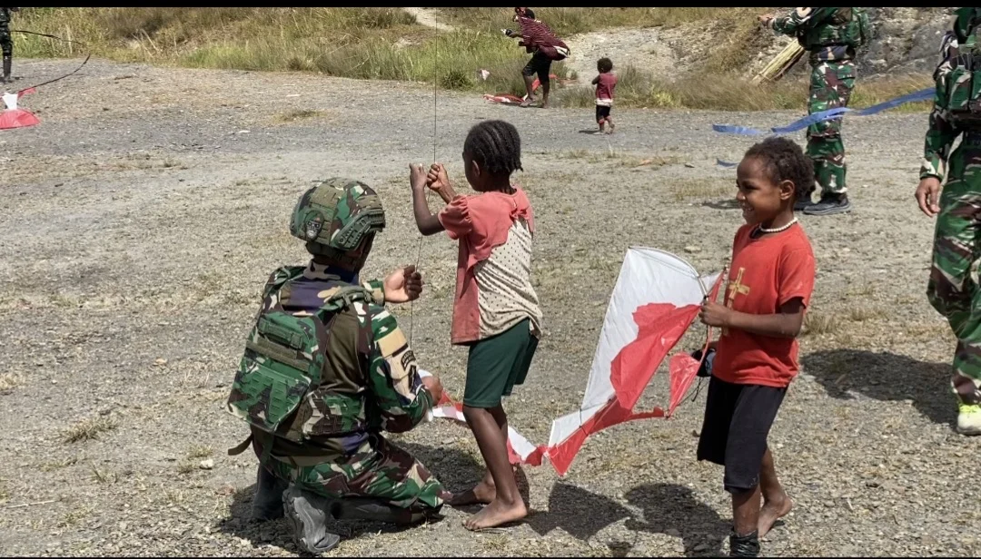 Semarak HUT Ke-81 RI, Anak-Anak Irimuli Antusias Ikuti Lomba Layang-Layang