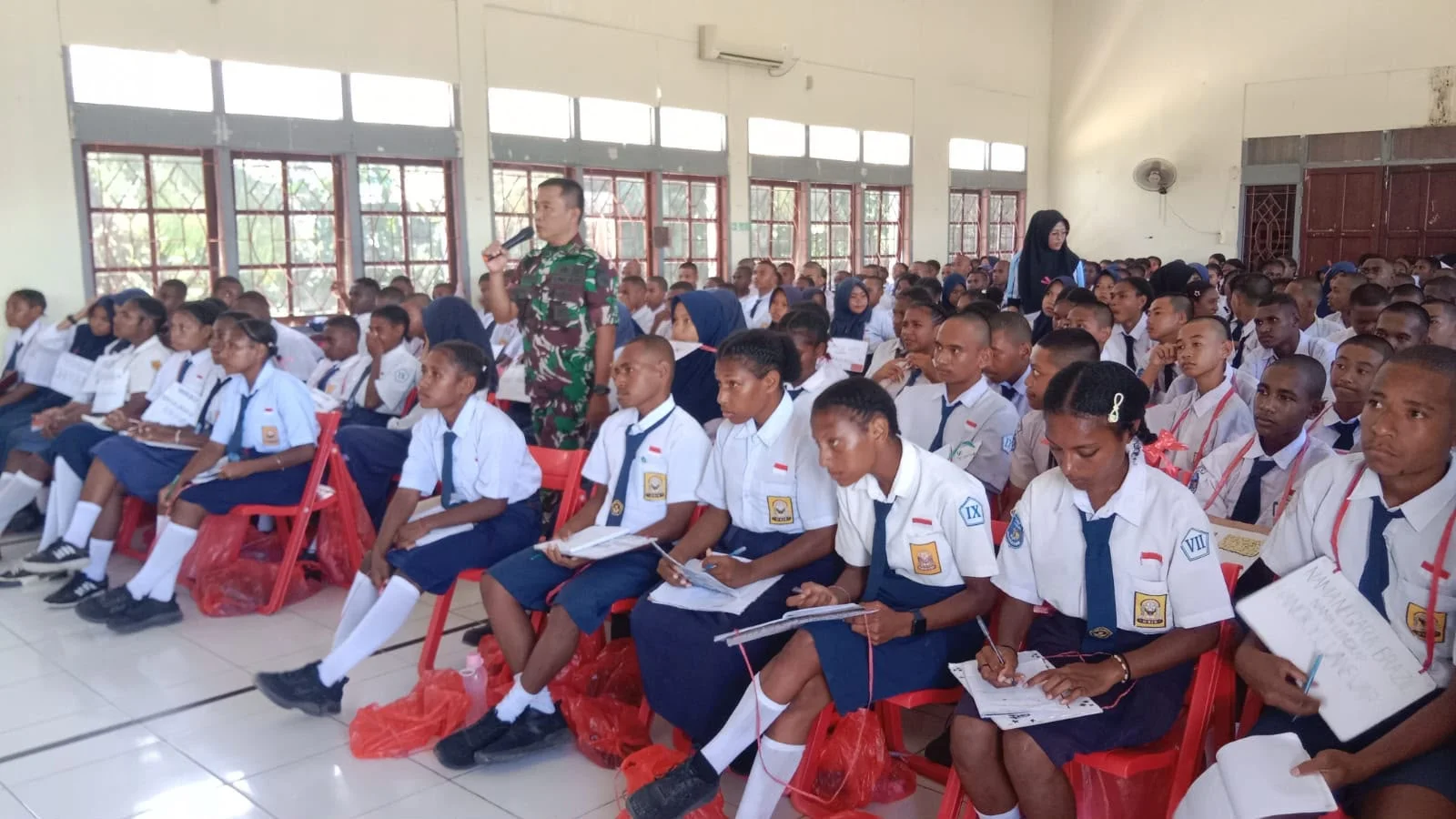 Kodim Sarmi Bekali Siswa Baru dengan Wawasan Kebangsaan