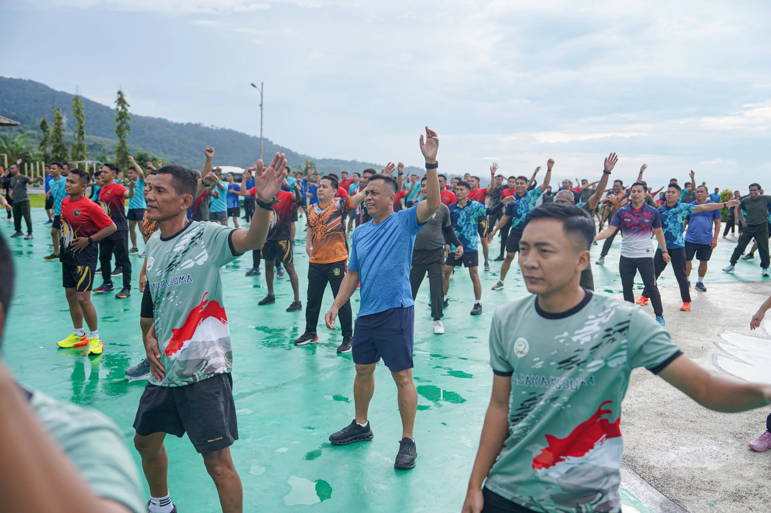 Kodam XVII/Cenderawasih Gelar Olahraga Bersama, Bangun Budaya Hidup Sehat dan Tingkatkan Kesiapan Prajurit
