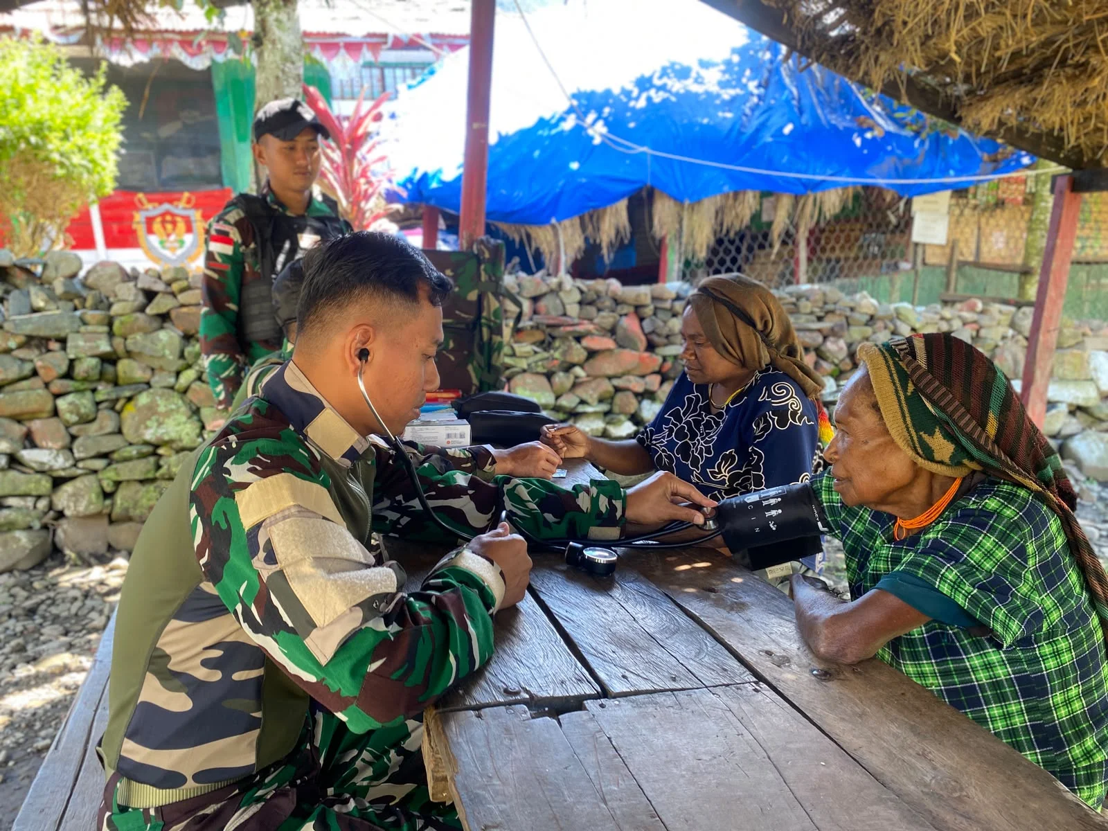 TNI Hadirkan Pelayanan Kesehatan Terpadu di Kanggime, Warga Tak Lagi Kesulitan Berobat