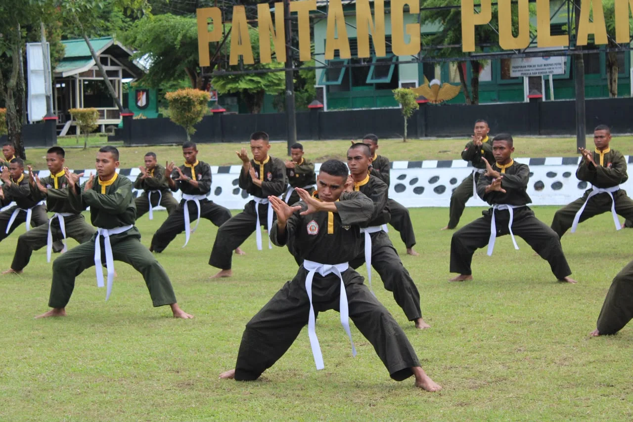 Uji Petik Pencak Silat Militer, Yonif TP 810/BEM Perkuat Kesiapan Prajurit Hadapi Tugas Operasi