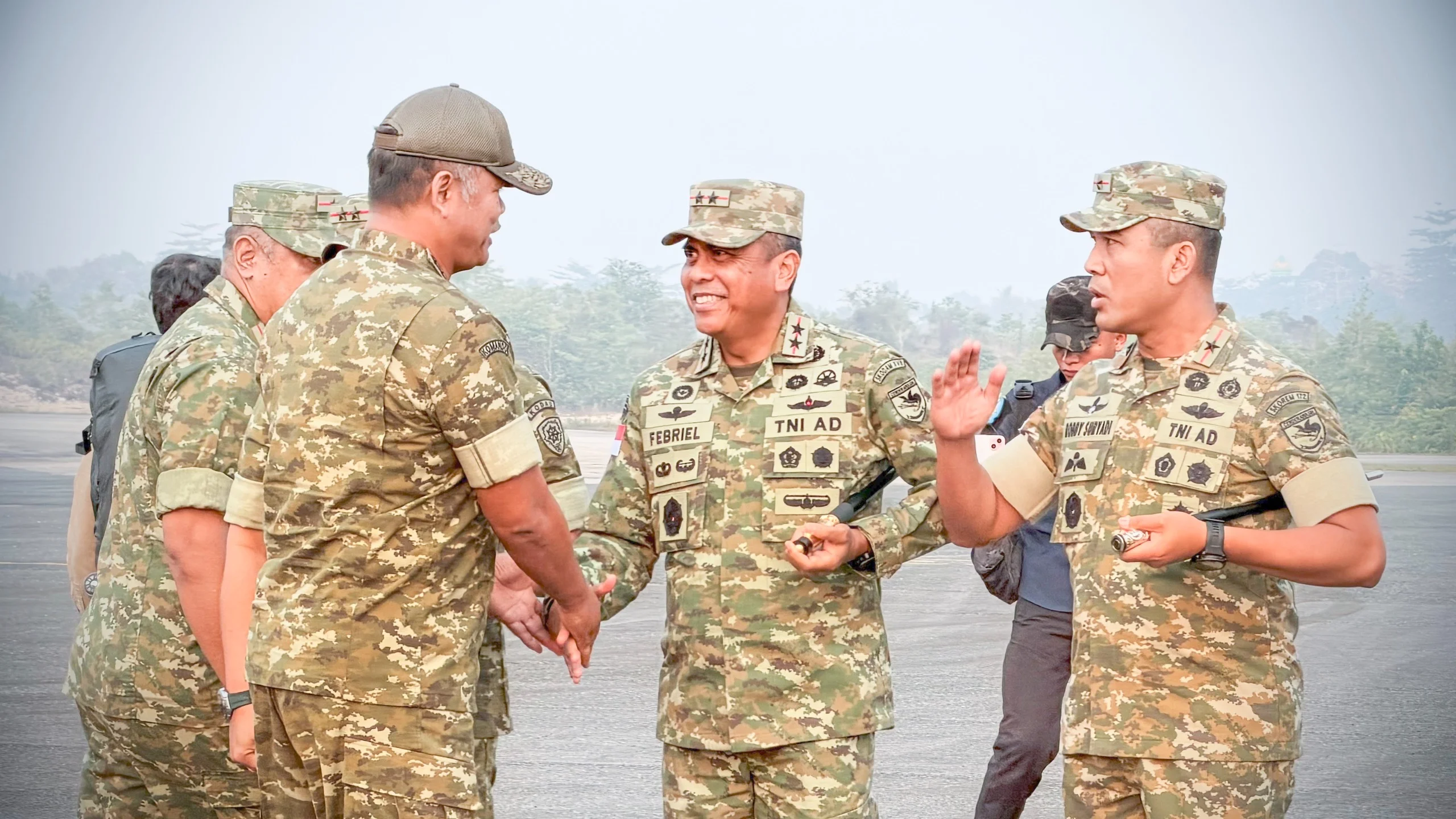 Wakil Panglima TNI Tinjau Pembangunan Yonif TP 859 dan Kampung Nelayan Merah Putih di Papua